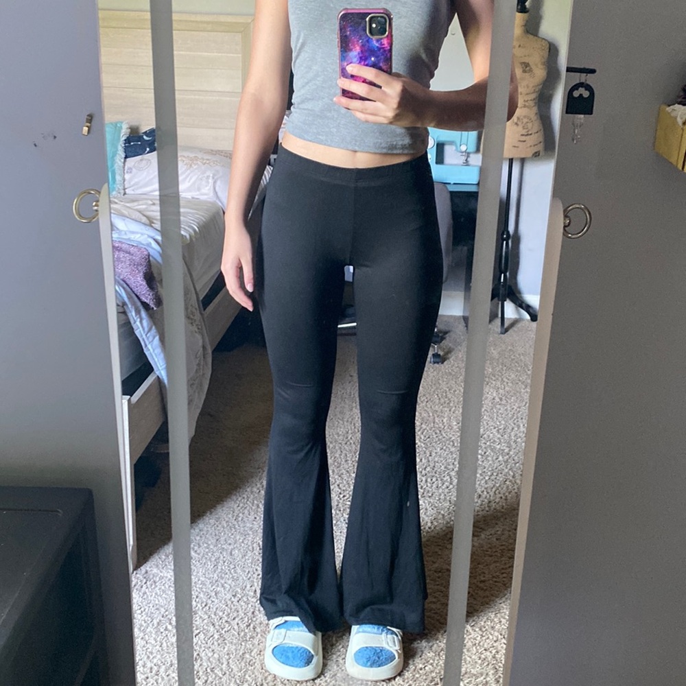 Super cozy and cute flared leggings